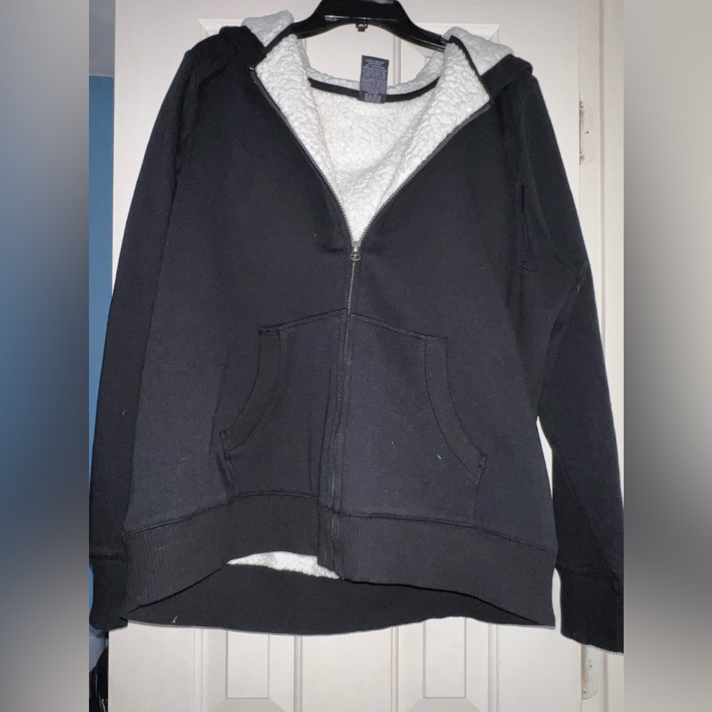 Black faded glory cozy zip up jacket. Size 20/XXL